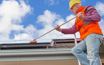 Clunes soft wash roof cleaning